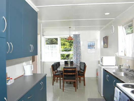 Accommodation Fiordland -The Three Bedroom House At 226A Milford Road Te Anau Eksteriør billede