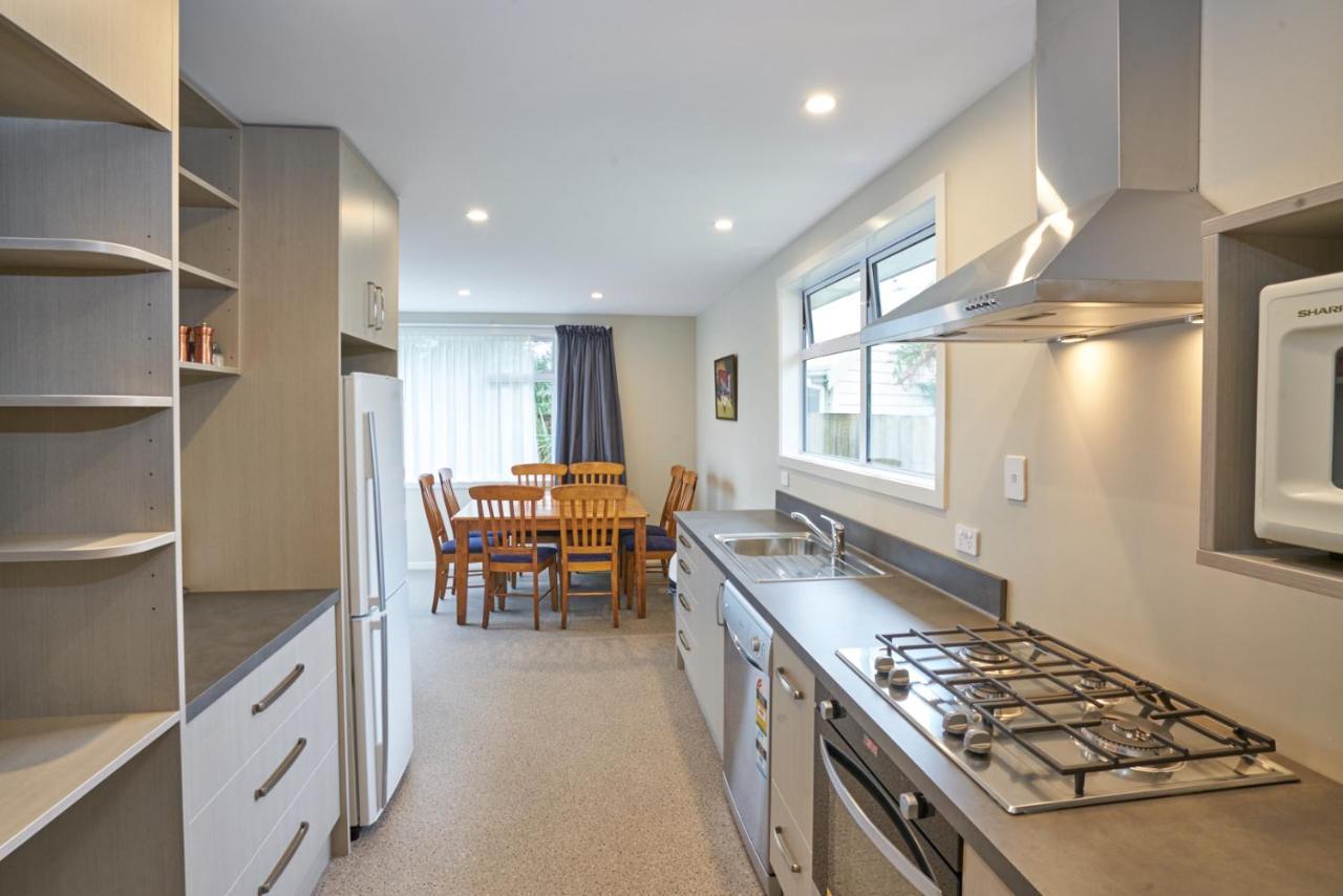 Accommodation Fiordland -The Three Bedroom House At 226A Milford Road Te Anau Eksteriør billede